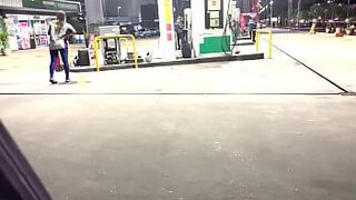 Famous gas station attendant leaked online giving ass at gas station - porn video