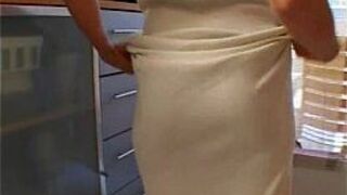 Hot amateur Milf gets fucked in her kitchen - porn video